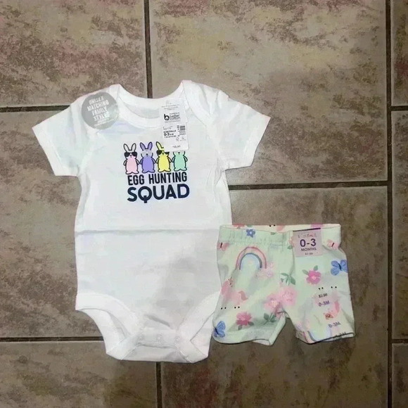 Unbranded Other - NWT! Baby Girl Baby's First Easter Outfit & play shorts 0-3 Months